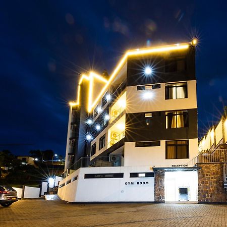 Cascadia Apartments Kigali Bagian luar foto