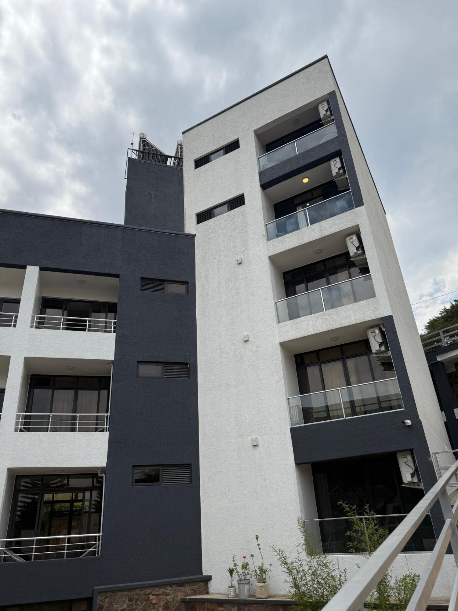 Cascadia Apartments Kigali Bagian luar foto