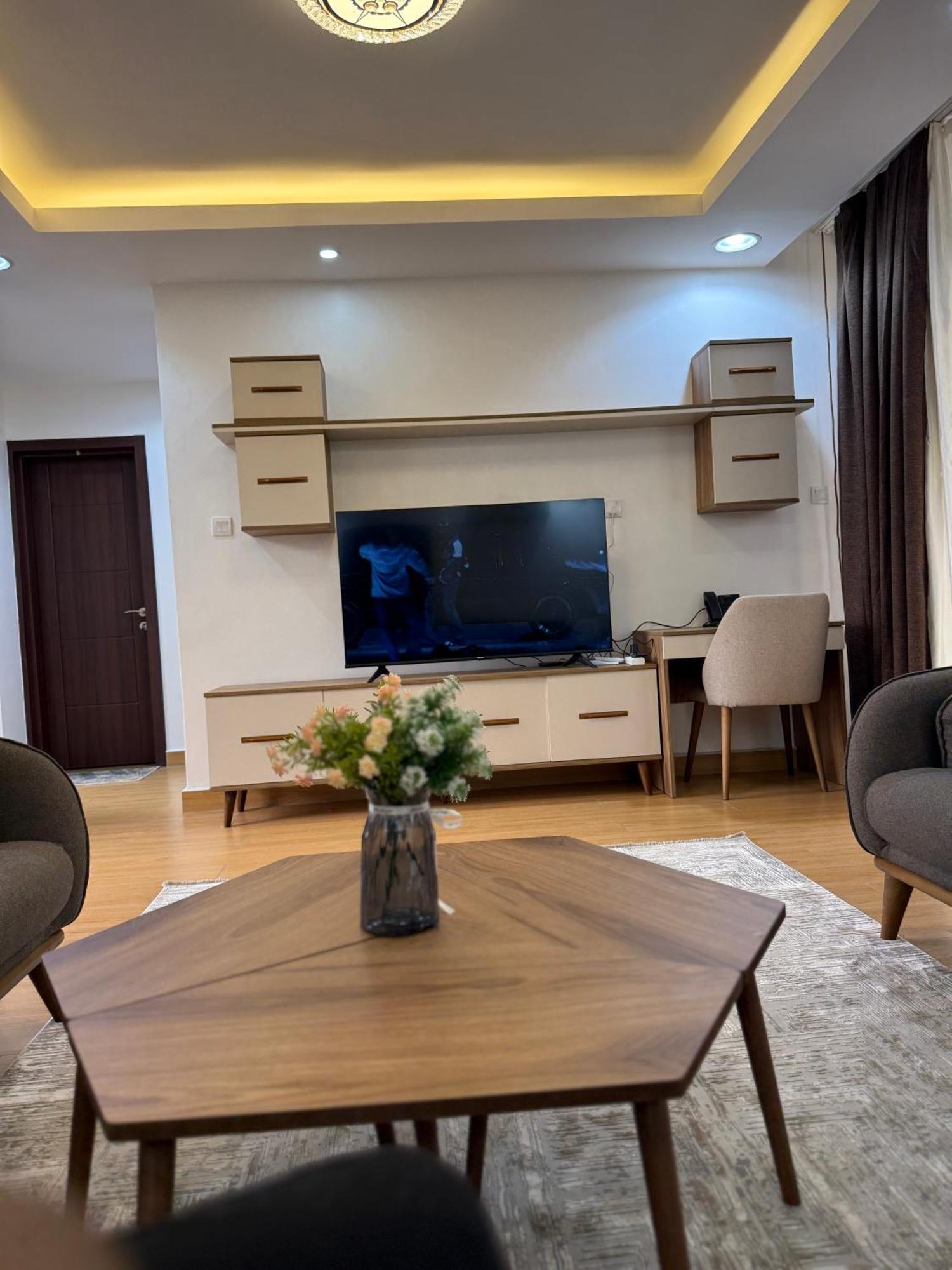 Cascadia Apartments Kigali Bagian luar foto